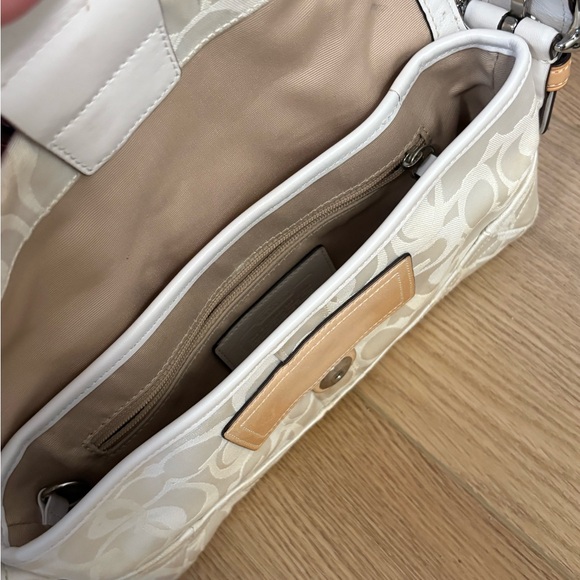 🐝 Coach Bumblebee Soho Bag - Picture 7 of 10